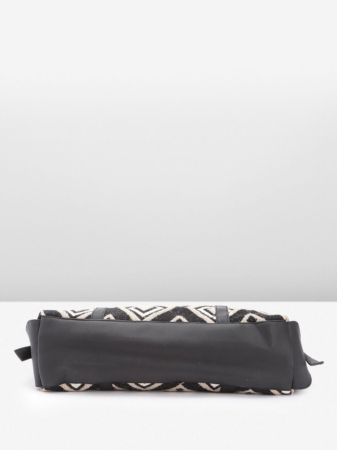 PRIMROSE Patterned Black and White Tote Bag Geometric Diamond Design