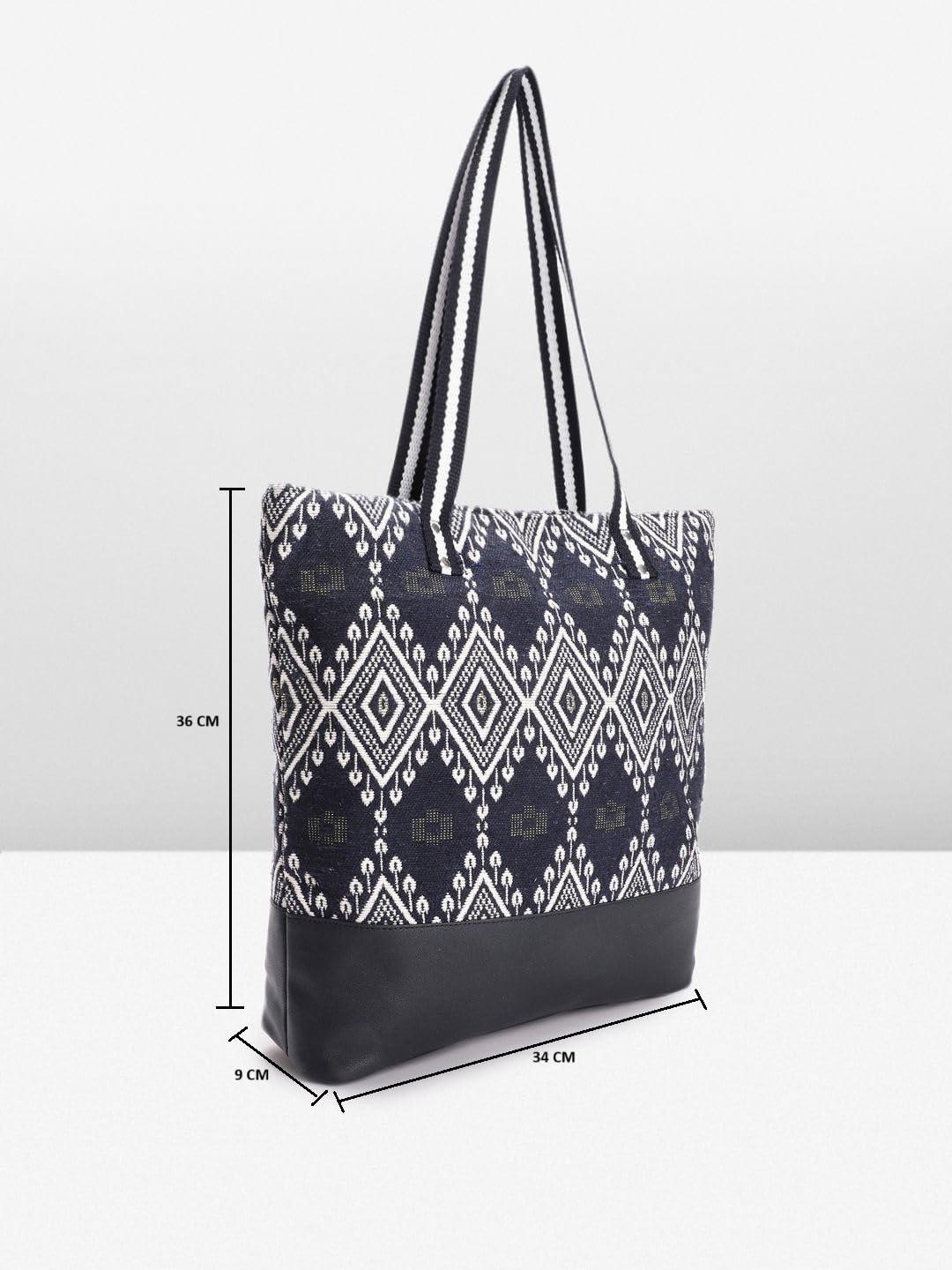 PRIMROSE Patterned Shoulder Tote Bag Black and White Diamond Print