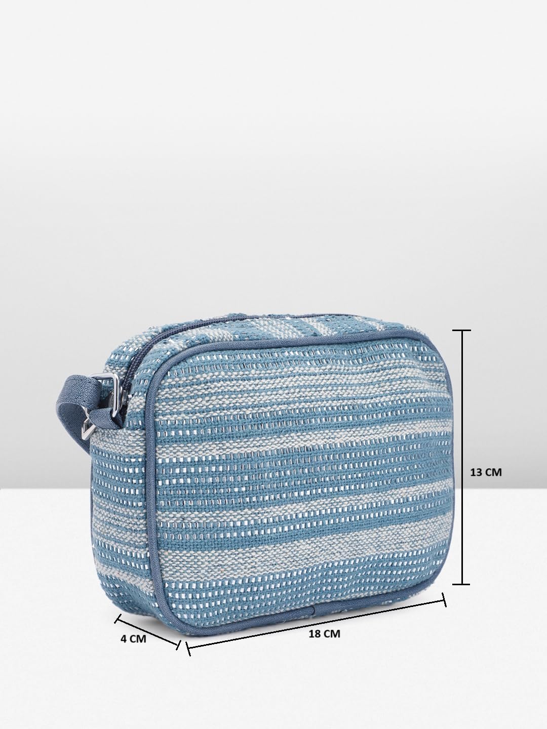 PRIMROSE Women's Woven Crossbody Bag Blue